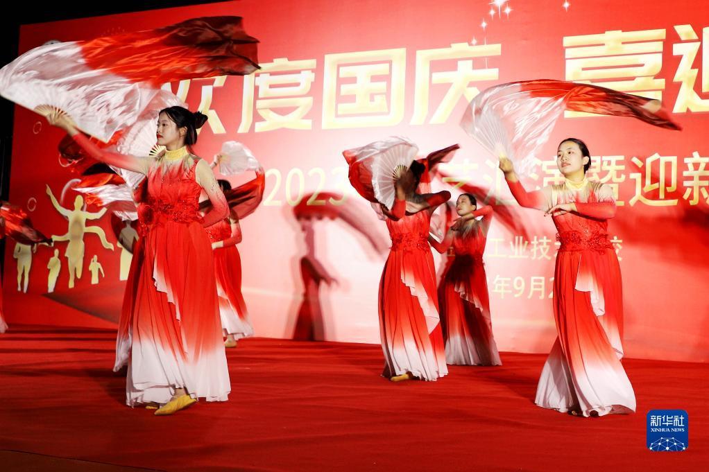 合乐888登录网站